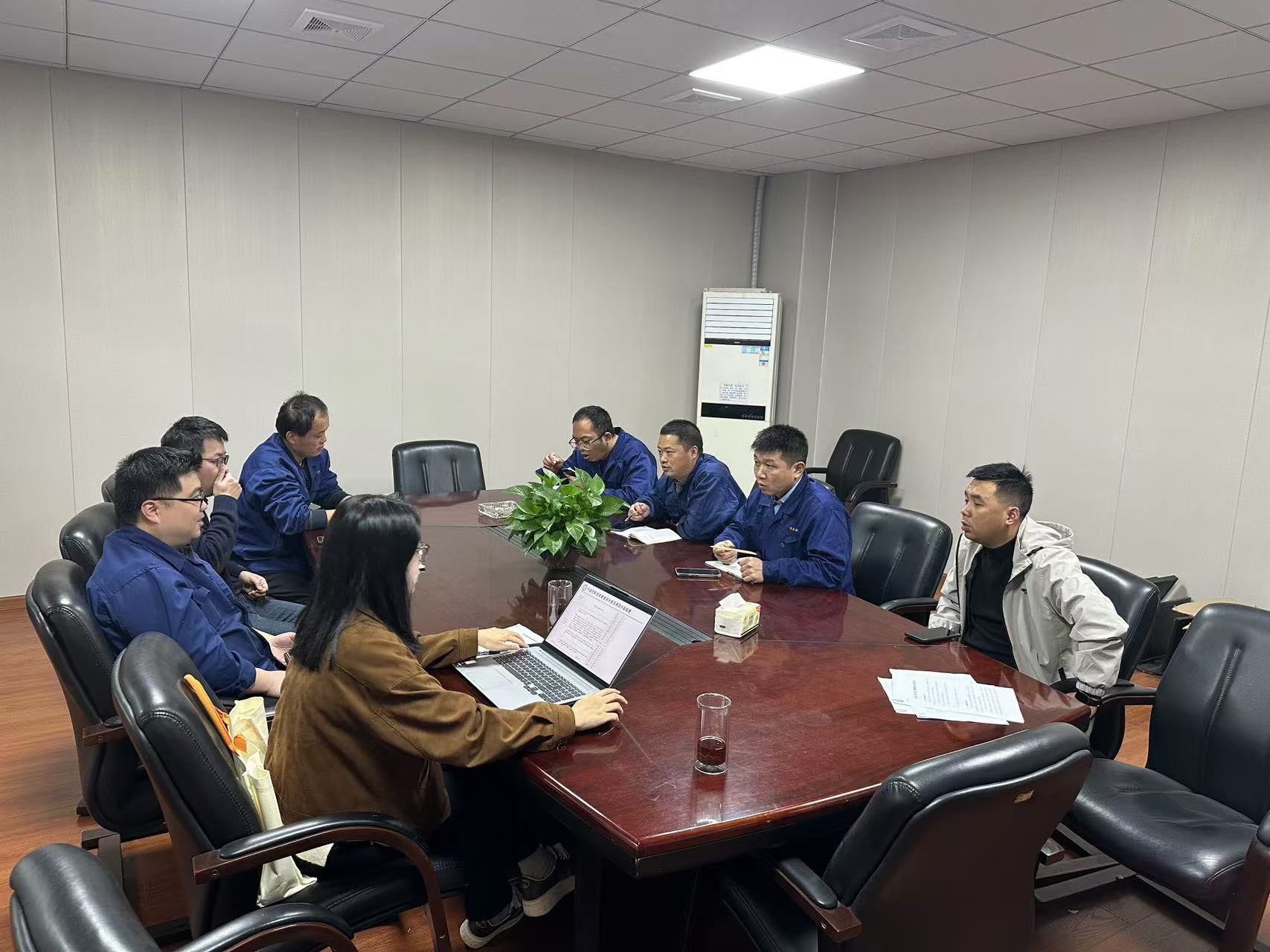 嘉兴途焱教育携手博莱特光电举办职称讲座，共探人才发展新路径